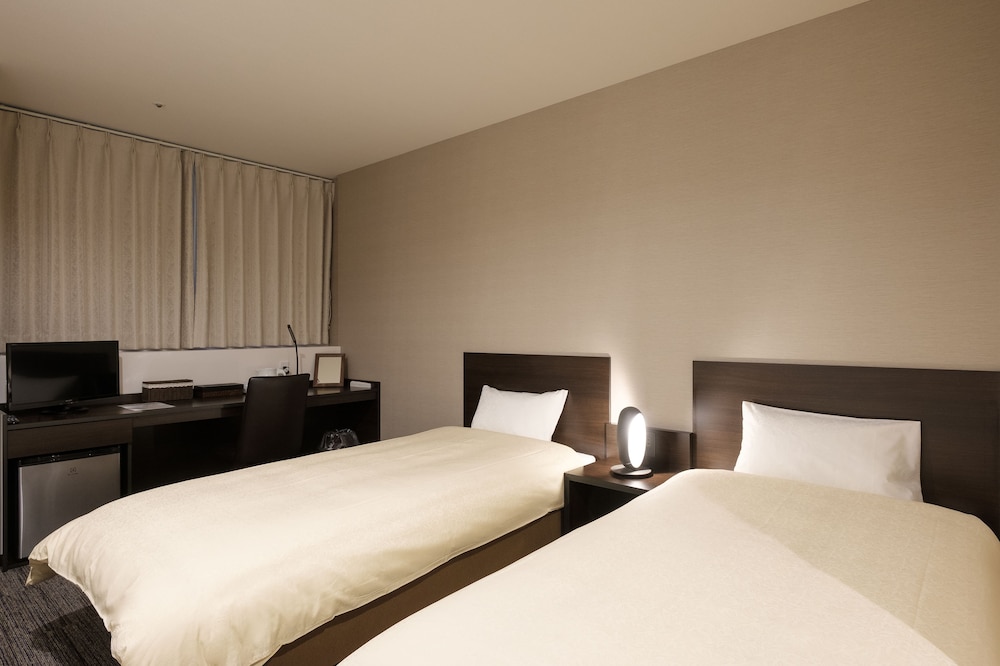 THE PREMIUM HOTEL IN RINKU 24/57