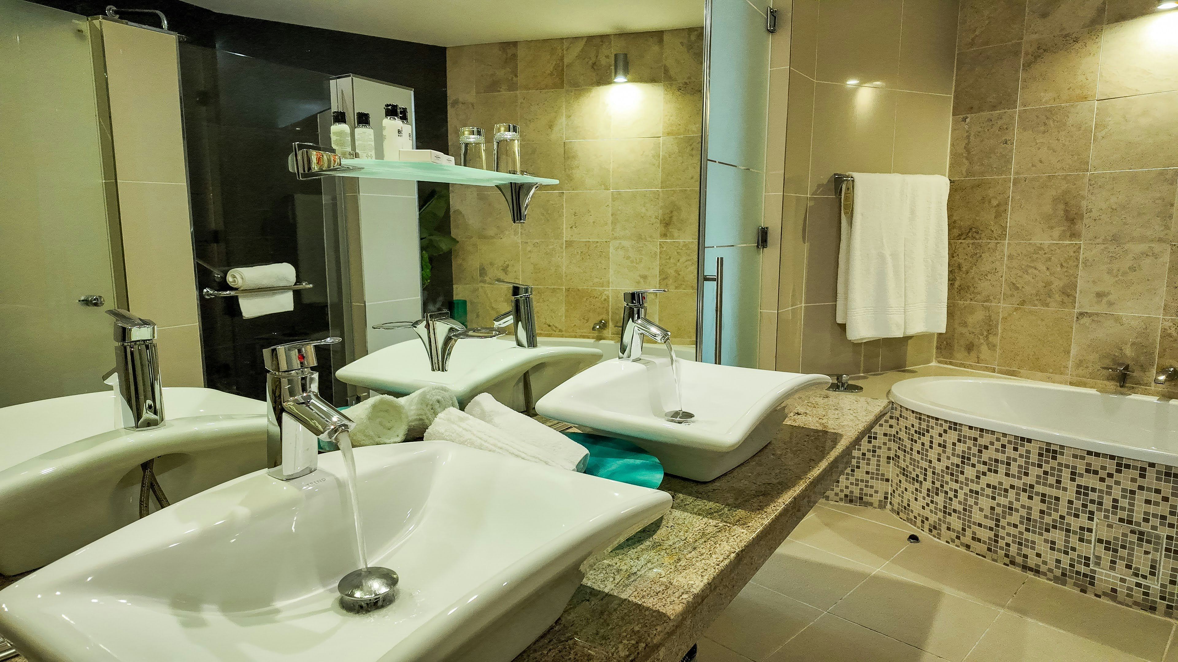 Bon Hotel Waterfront Richards Bay 46/50