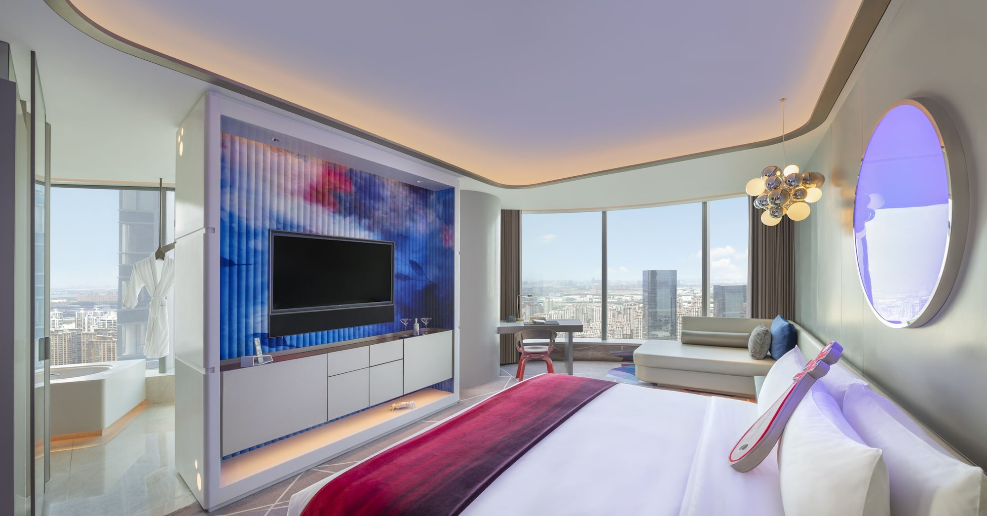 Spectacular, King Bed, City View, High Floor