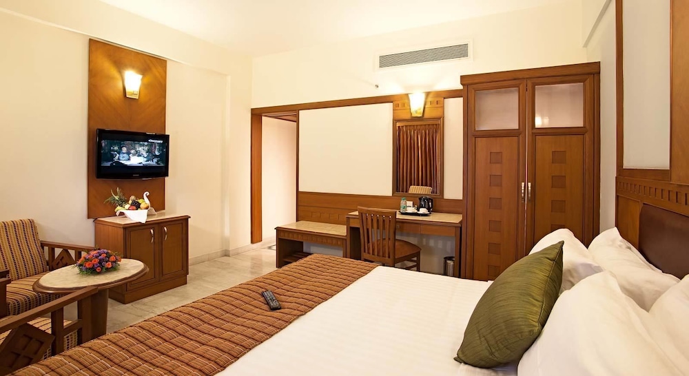 Hotel Jp Chennai Cmbt 20/47