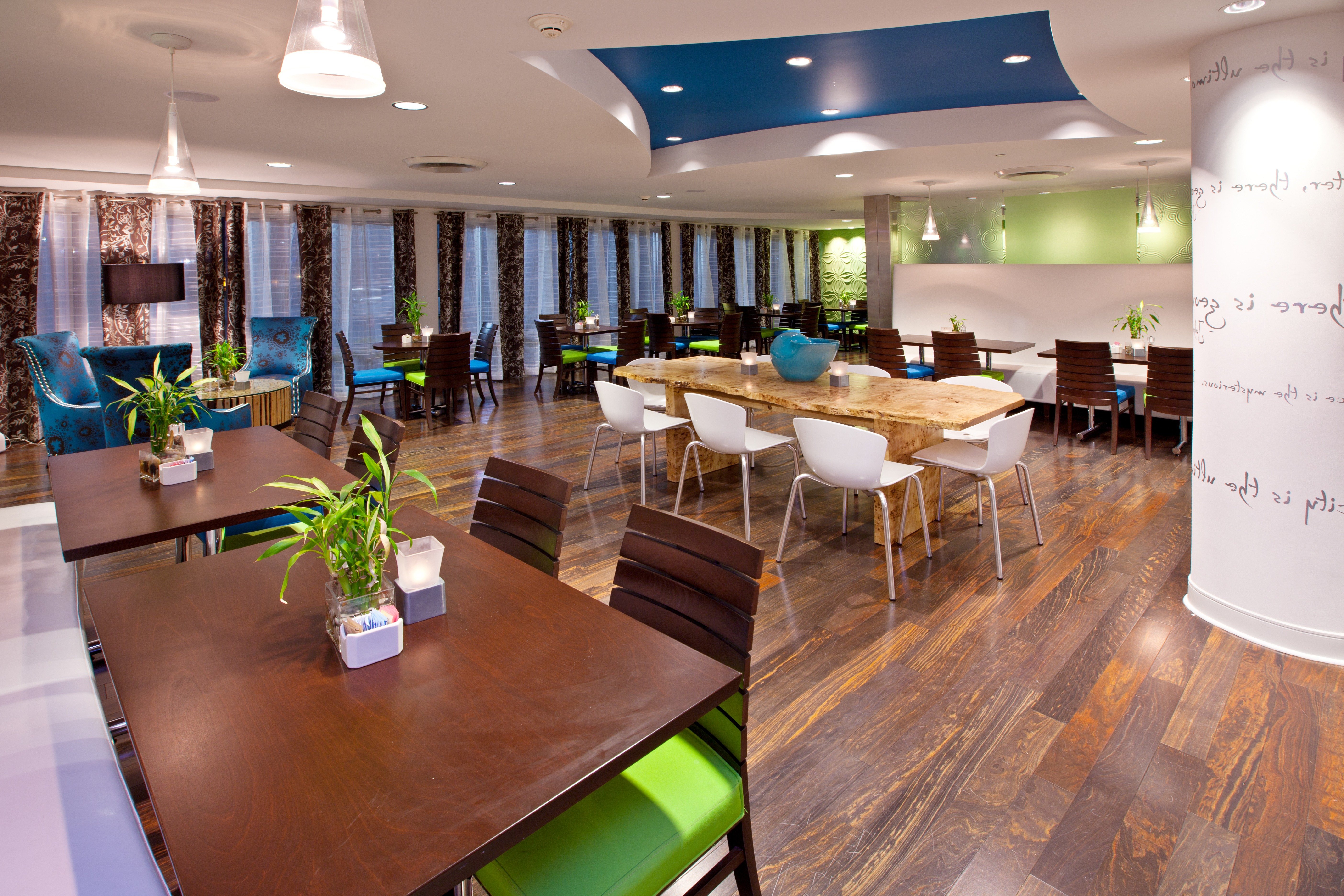 Holiday Inn Express Fishers 11/20