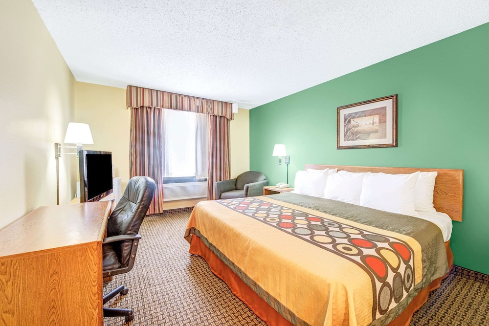 غرفة بسرير كينج لذوي الإعاقة
