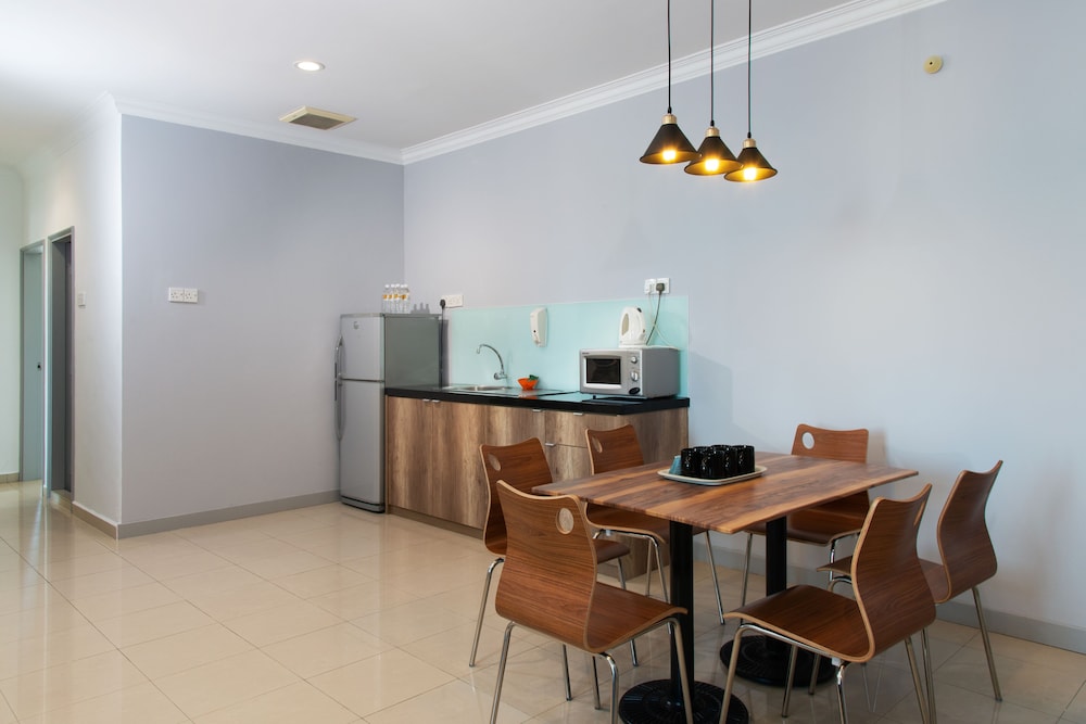 Golden View Serviced Apartment 52/67