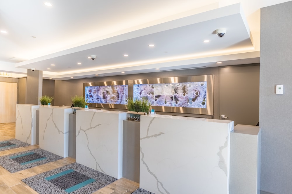 Imperial Hotel and Suites 9/60