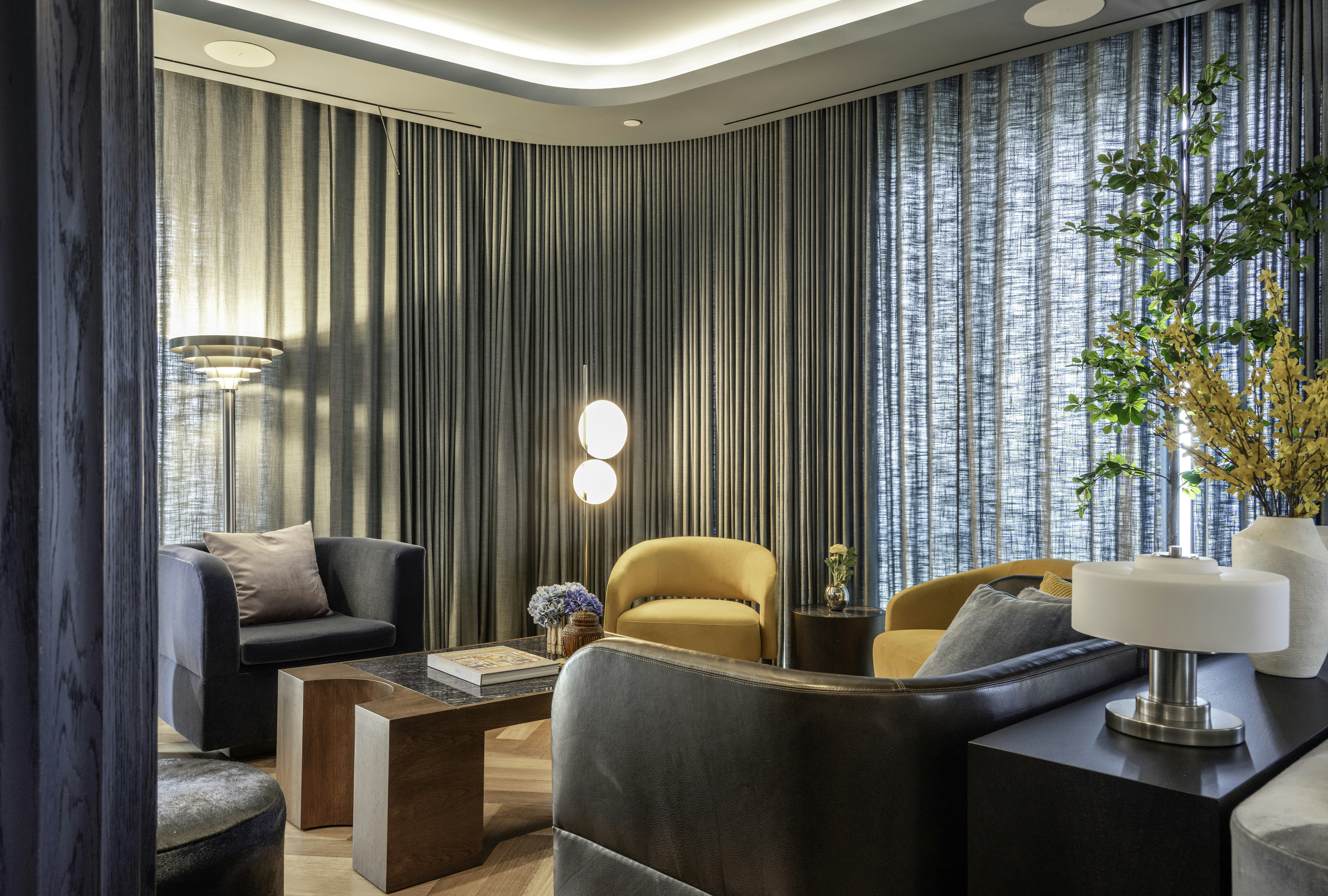 The Morrow Washington DC, Curio Collection by Hilton 27/52