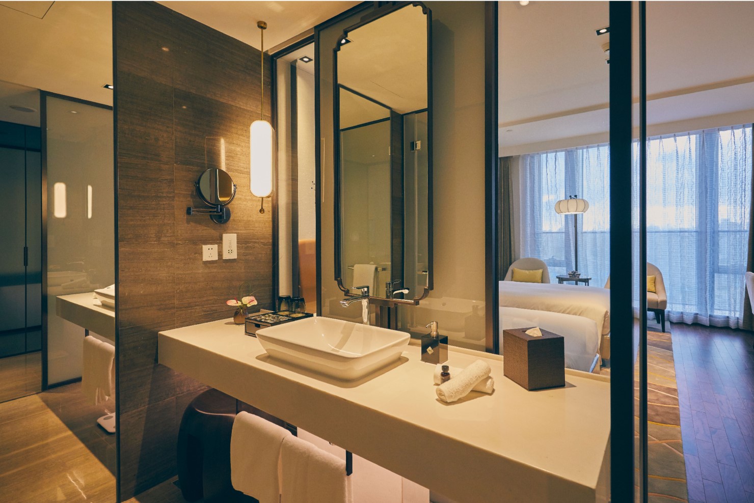 Ljz Supreme Tower Hotel 28/29