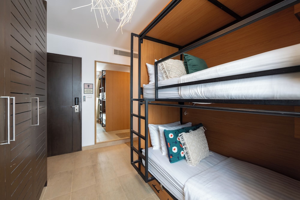 Selina Serenity Rawai Phuket 34/50