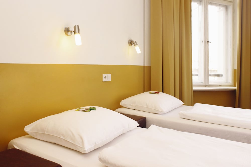 Grand Hostel Berlin Classic 29/71