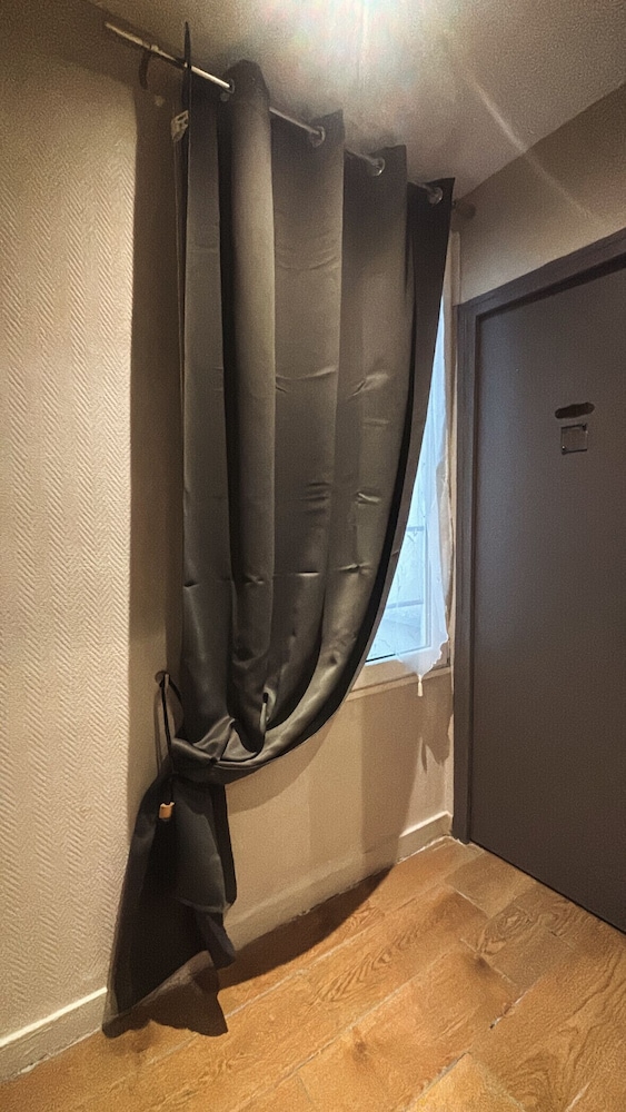 Hoteliere Lafayette 28/44