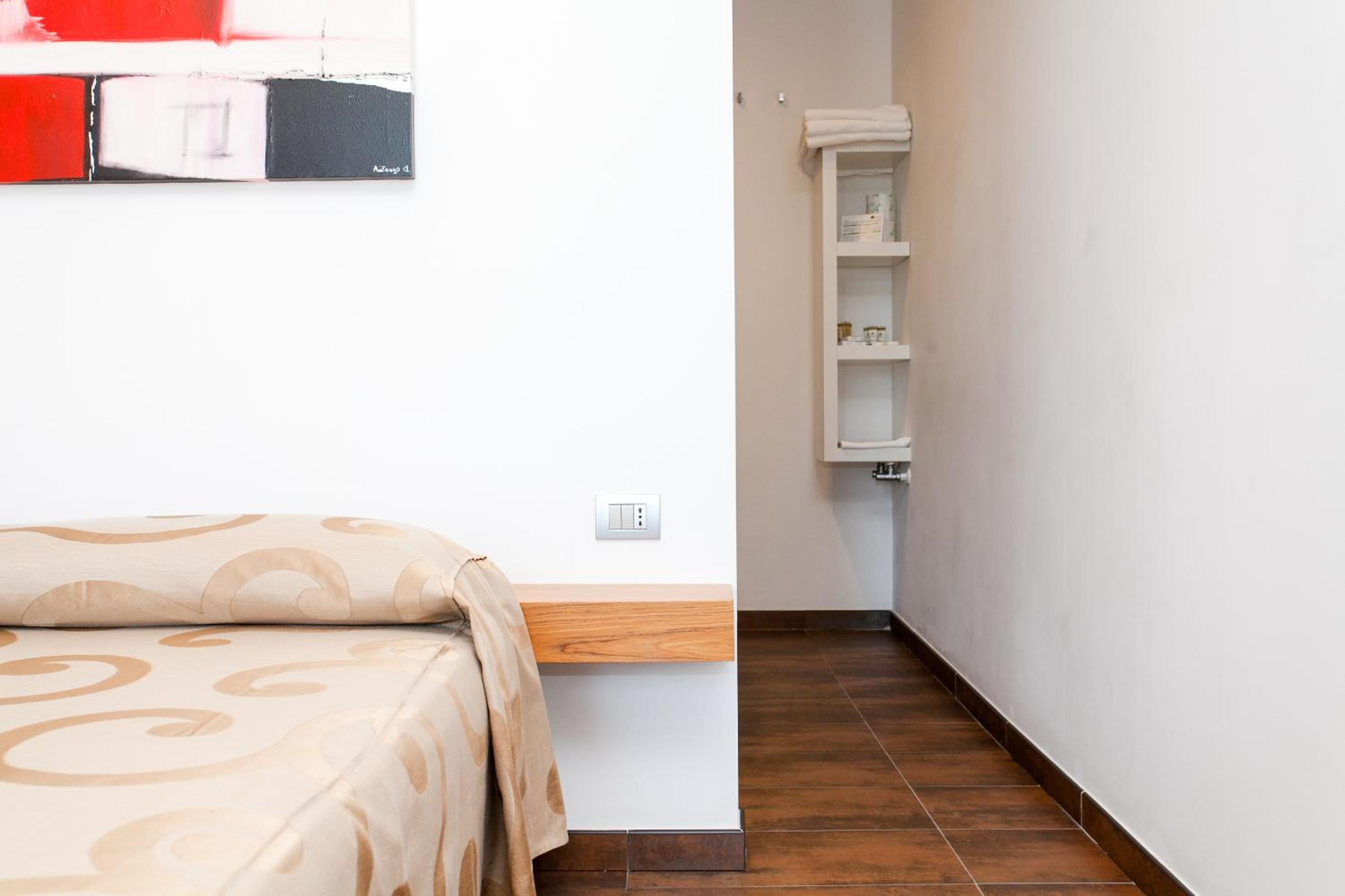 غرفة ثلاثية، Sciali Hotel 6/10