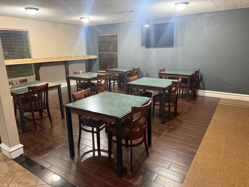 Homegate Studios & Suites San Antonio Medical Center I-10 35/49