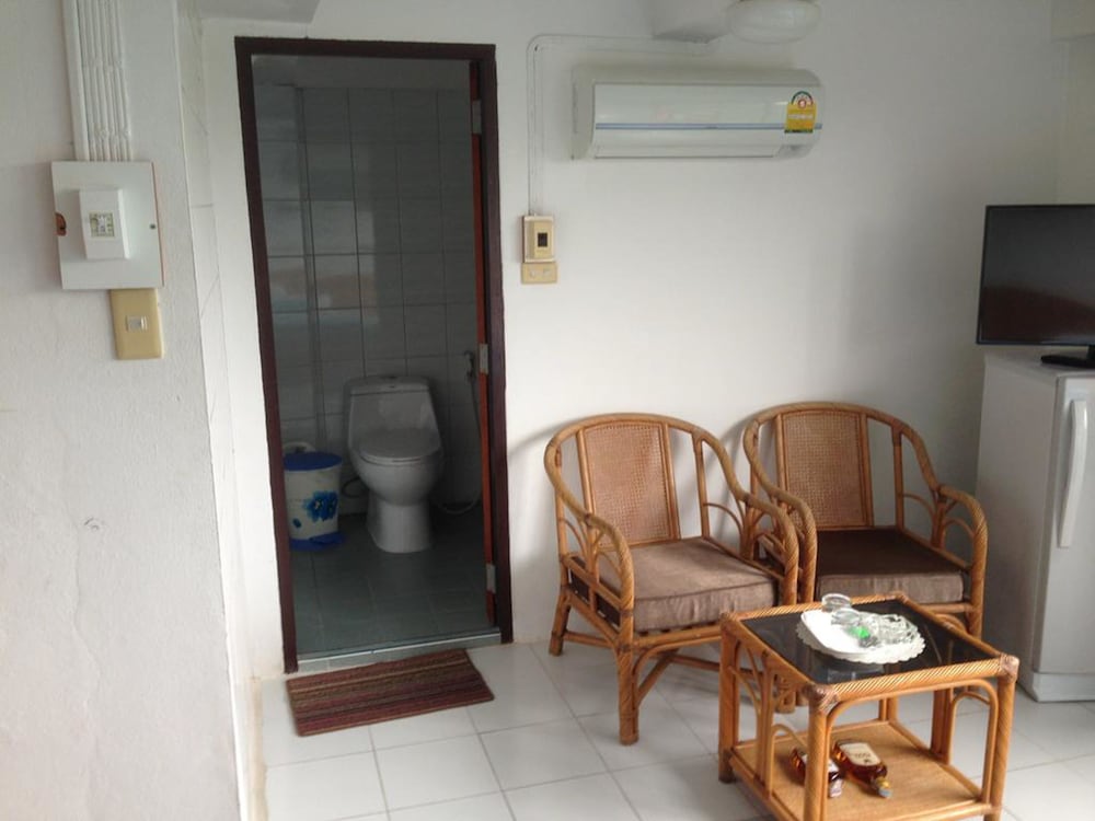 A&B Hotel 30/48