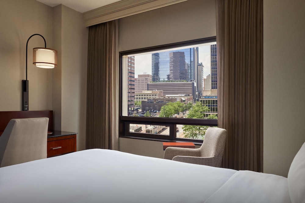 Hilton Denver City Center 35/89
