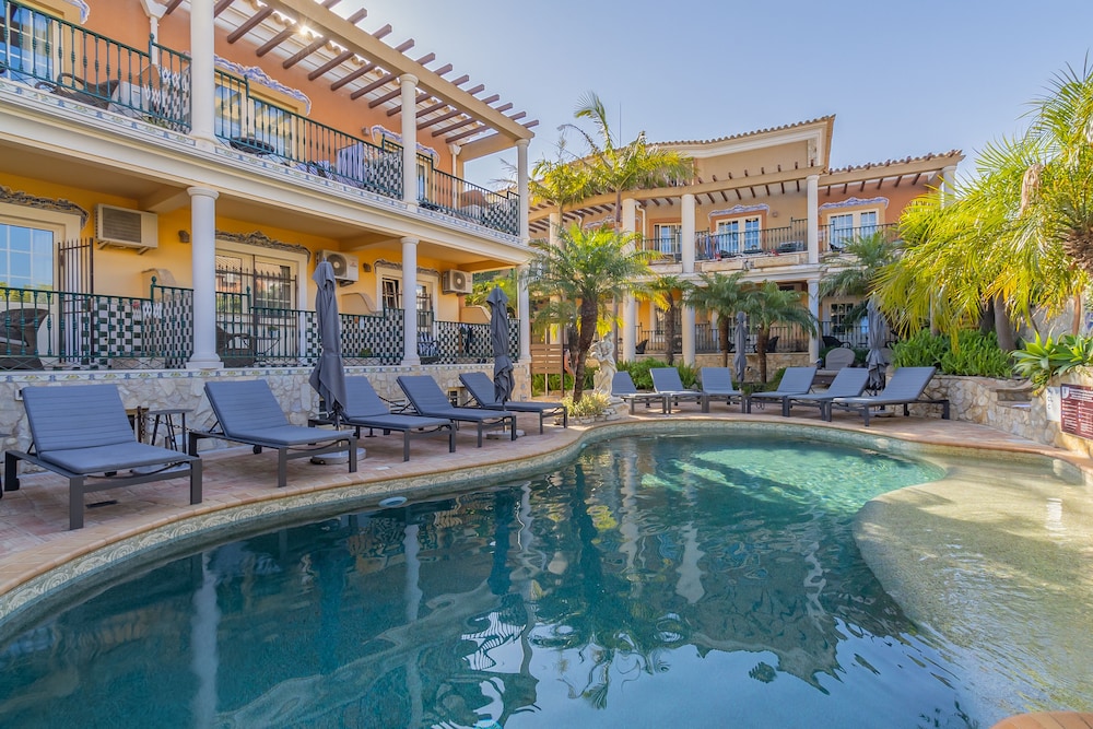 Charming Residence & Guest House Dom Manuel I 2/50