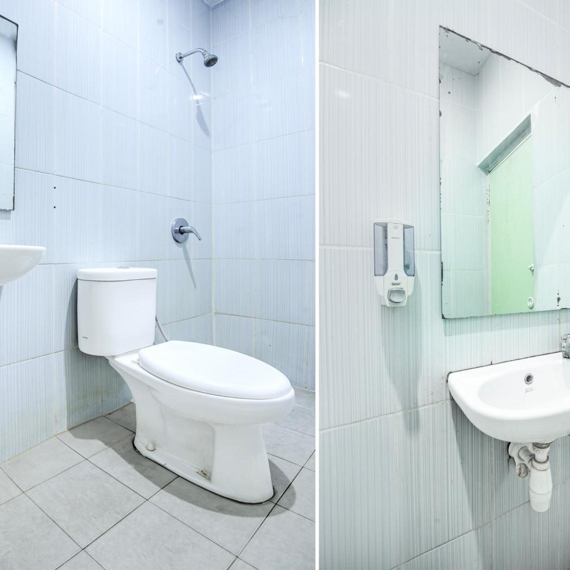 Hotel O Makassar near Mall Panakukang formerly Hotel Lucky Inn Makassar 41/44