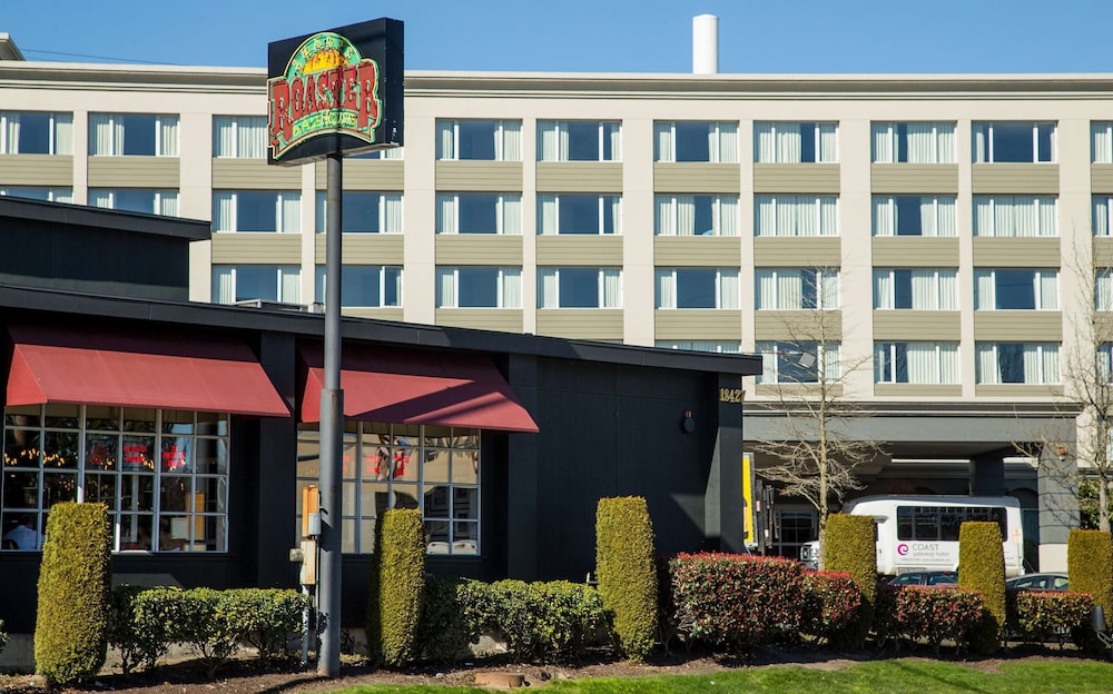 Coast Gateway Hotel SeaTac 6/30