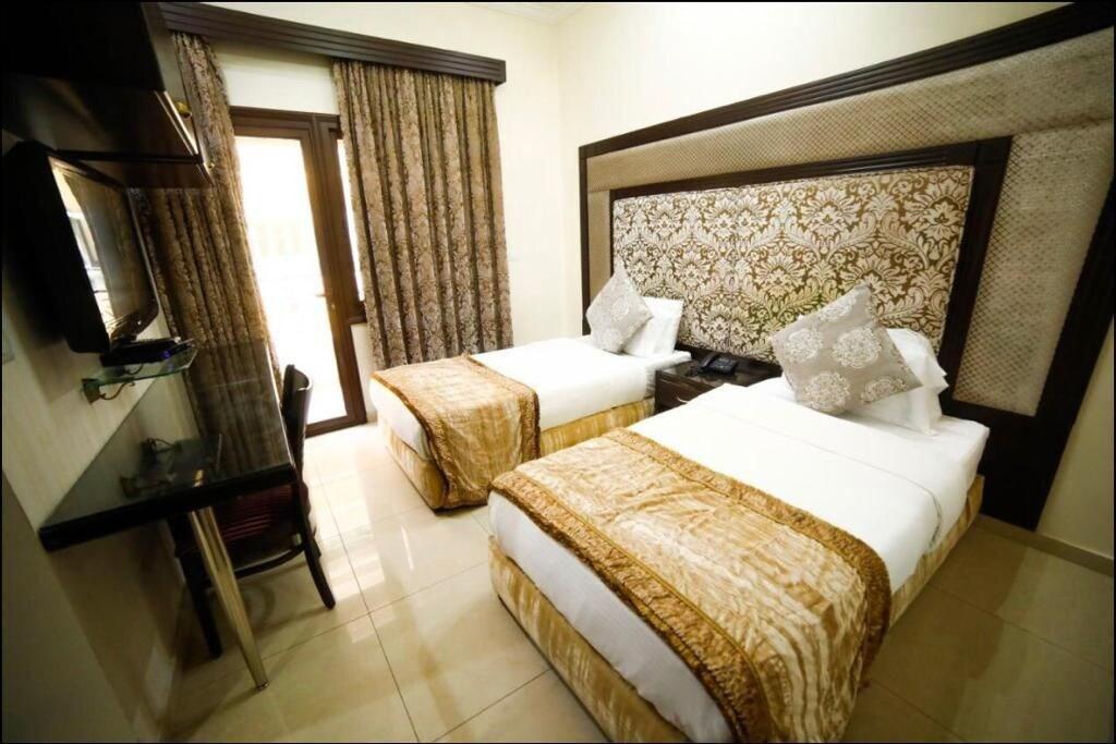 Villa Queens Hotel 15/32