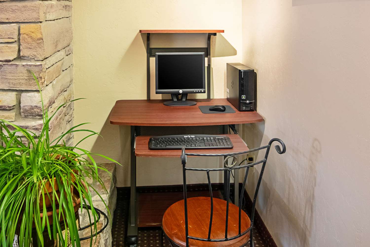Rodeway Inn Gunnison - Crested Butte 24/29