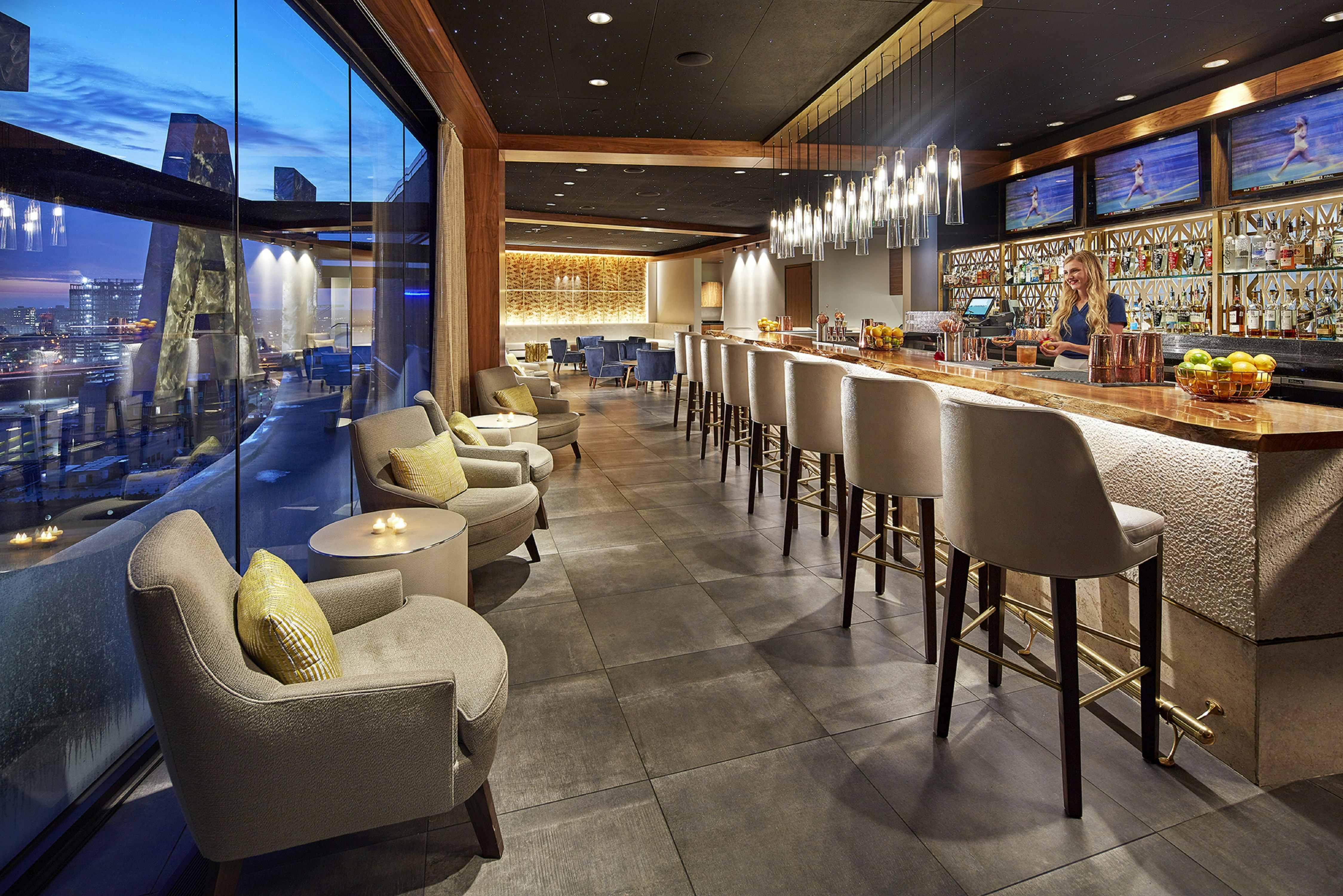 The Statler Dallas Curio Collection By Hilton 36/50