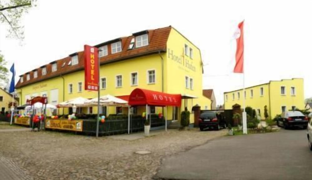 Hotel 4 Hufen 4/23
