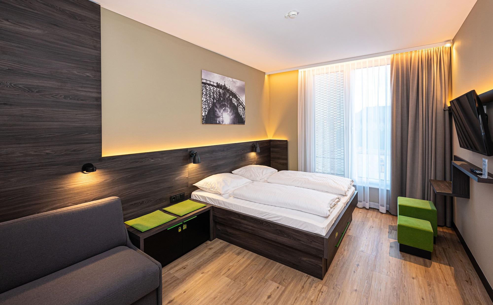 Hotel Am Park 7/55