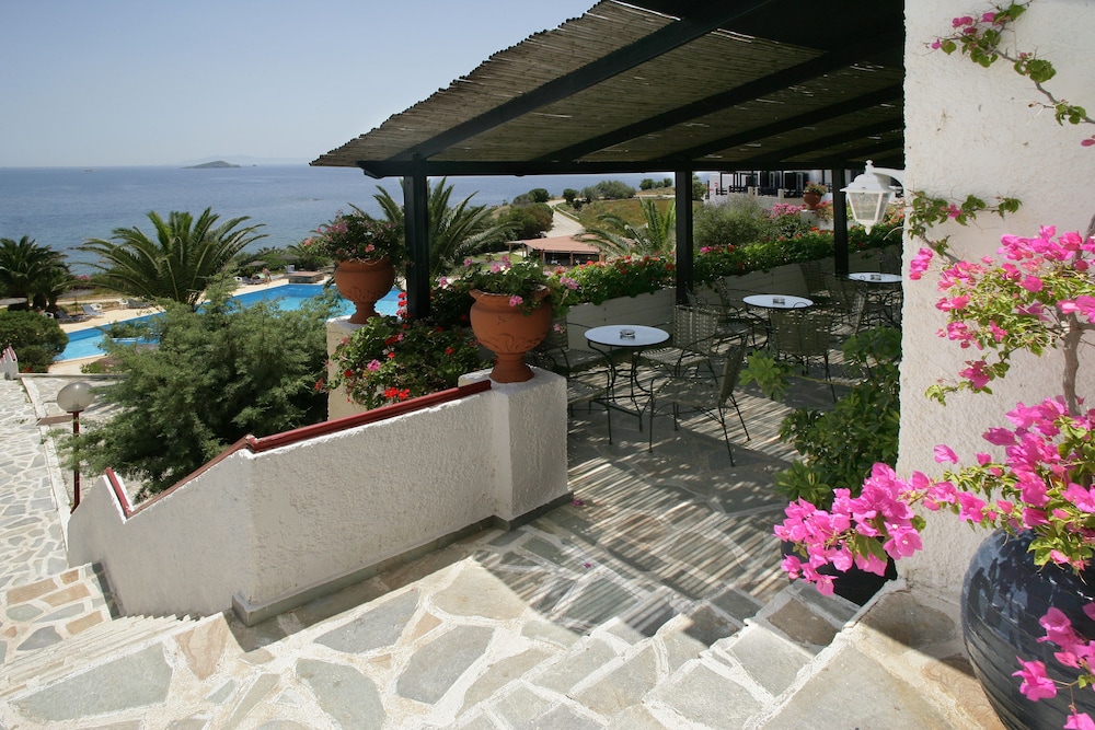 Andros Holiday Hotel 12/68