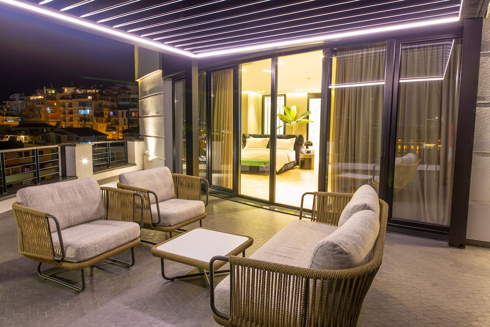 Unik Hotel 33/50