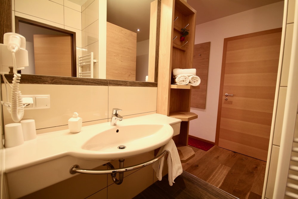 LANDHOTEL LAUDERSBACH 29/71