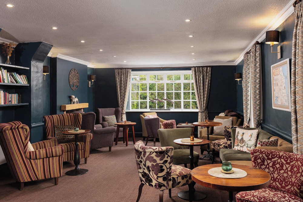 The George Hotel 25/46
