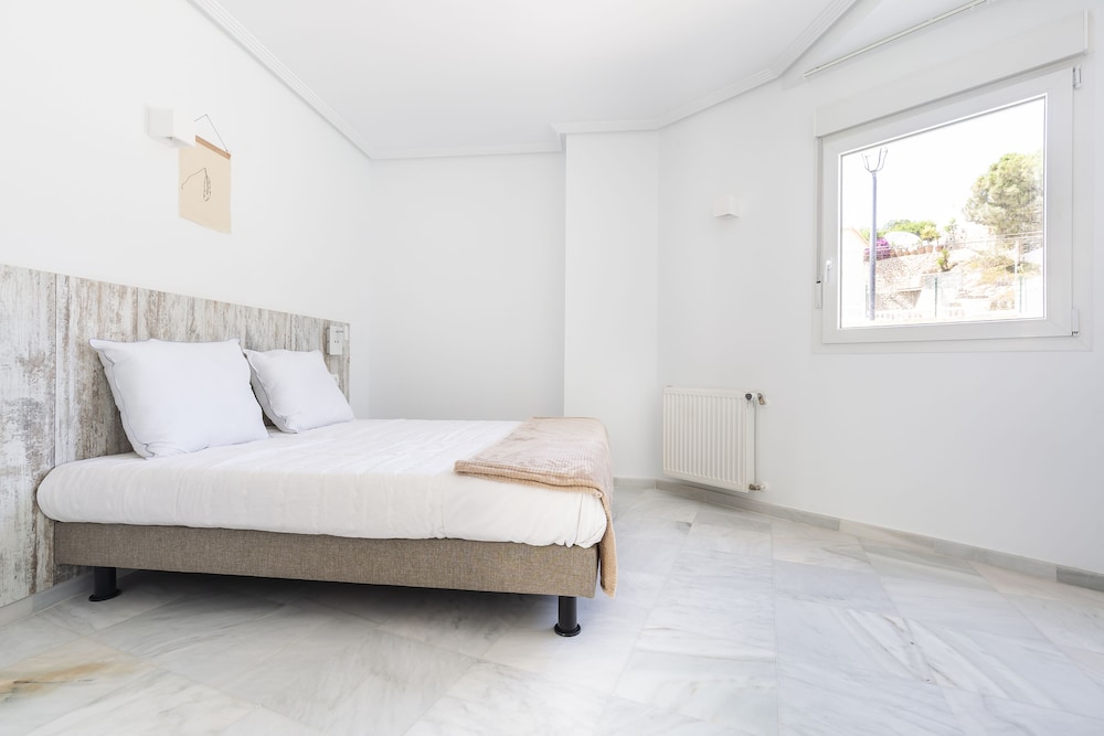 2 Bedrooms, Panoramic, Apartment, 12 Beds, Sea View, 3 Sofa, Terrace