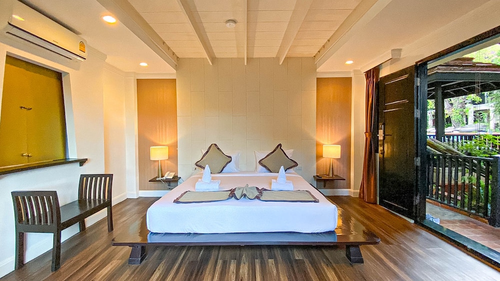 B2 Suthep Night Market Premier Resort 9/50