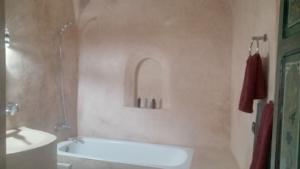 Riad Maizie 49/50
