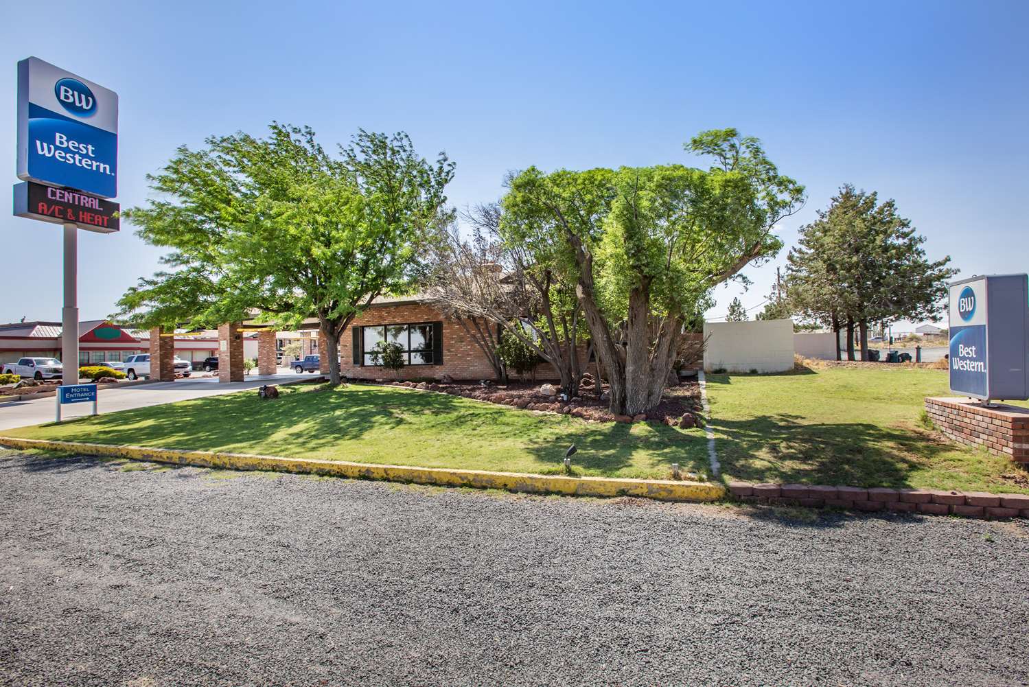 Best Western Arizonian Inn 37/40