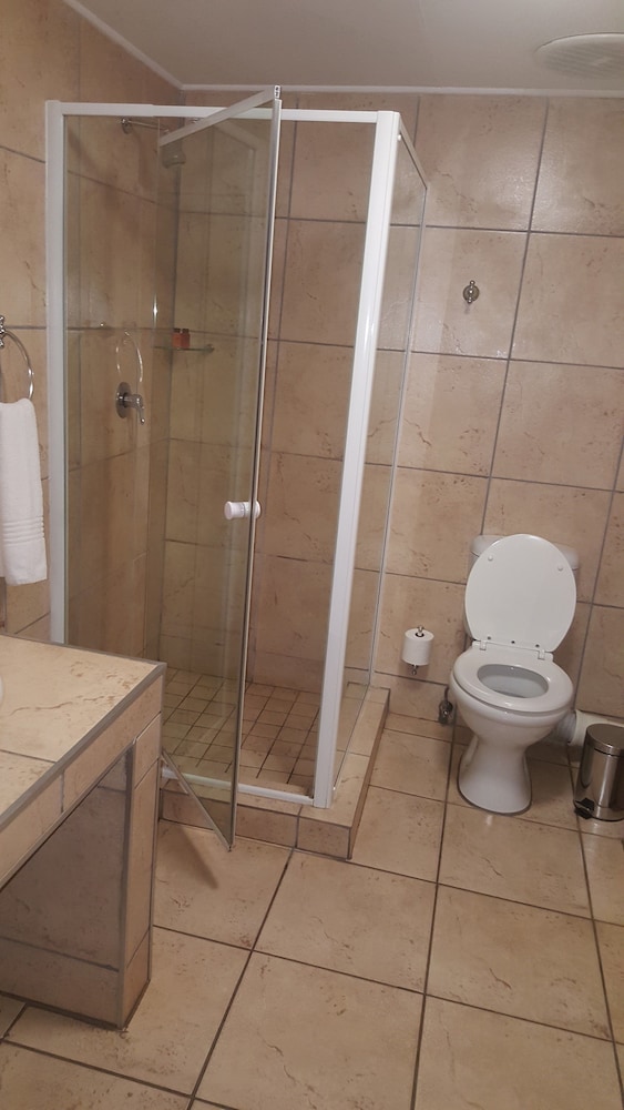 Park Hotel Mokopane 49/50