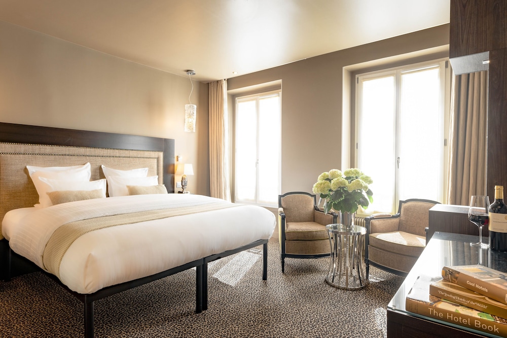 B Montmartre Hotel 9/51