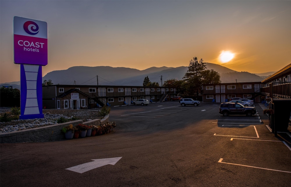 Coast Penticton Hotel 44/50