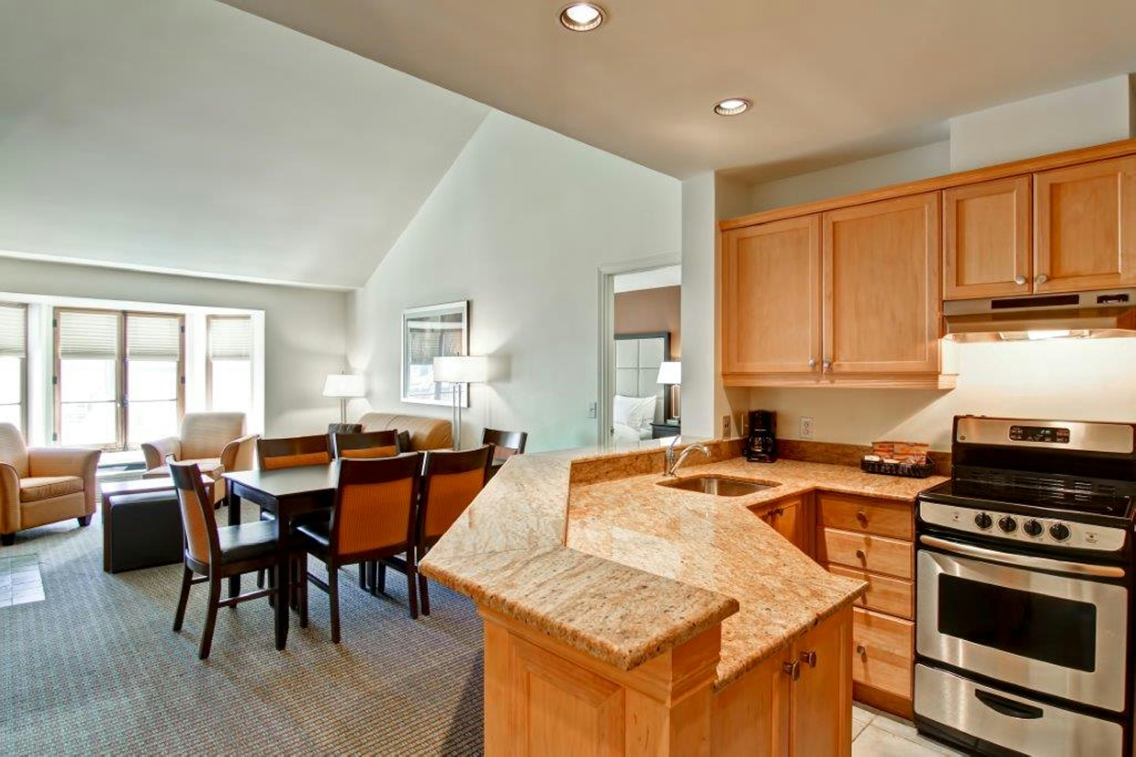 Homewood Suites by Hilton Mont-Tremblant Resort 23/33