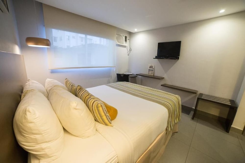 HOTEL OJOS DEL RIO 13/50
