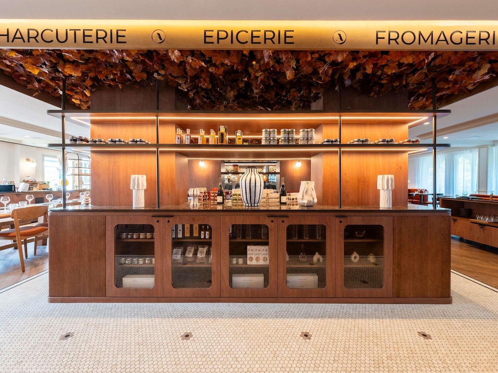 Mercure Rouen Champ de Mars 5/73