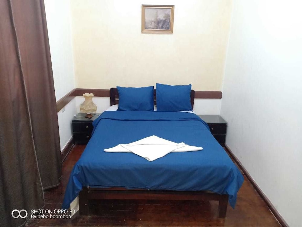 STANDARD, SINGLE, QUEEN BED