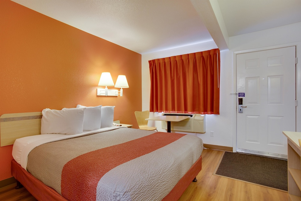 Motel6 Albuquerque Nm Carlisle 19/54