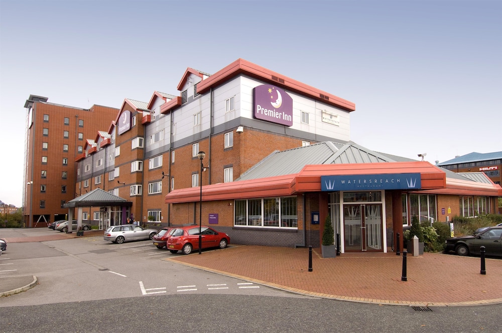 Premier Inn Manchester Old Trafford in MANCHESTER