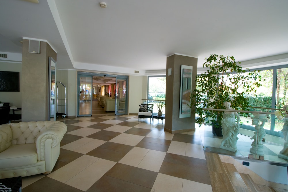 Hotel Oasi Wellness Spa 3/27