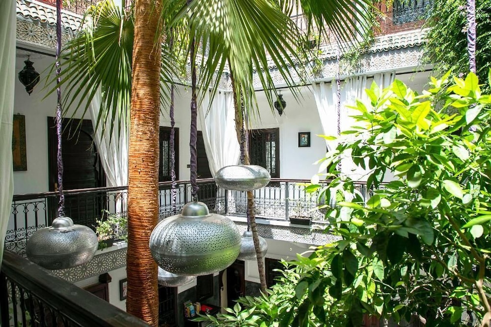 Riad O'zeen 44/50