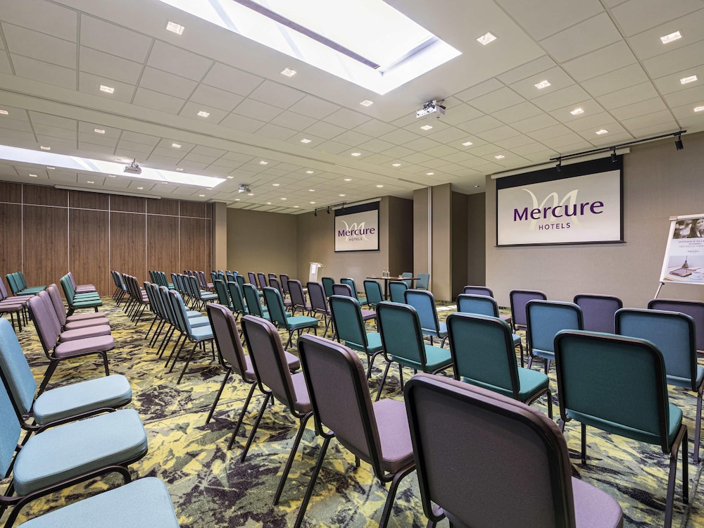 MERCURE JELENIA GORA 38/50