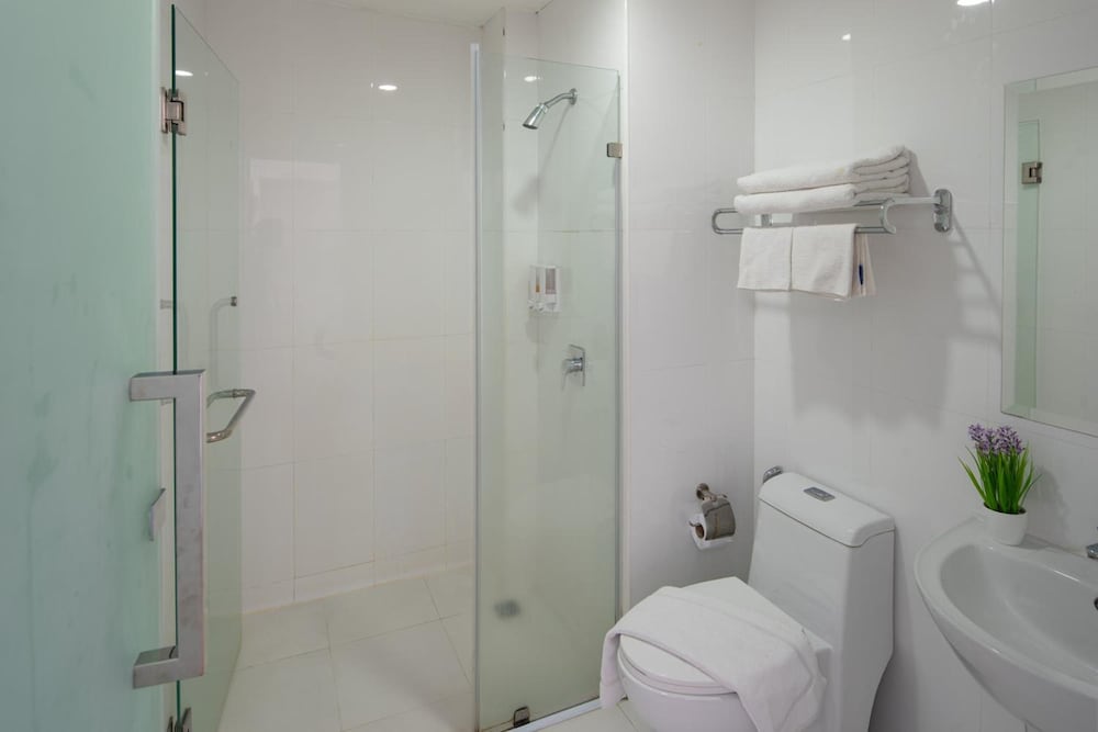 Eco Inn Lite Ubonratchathani 48/49