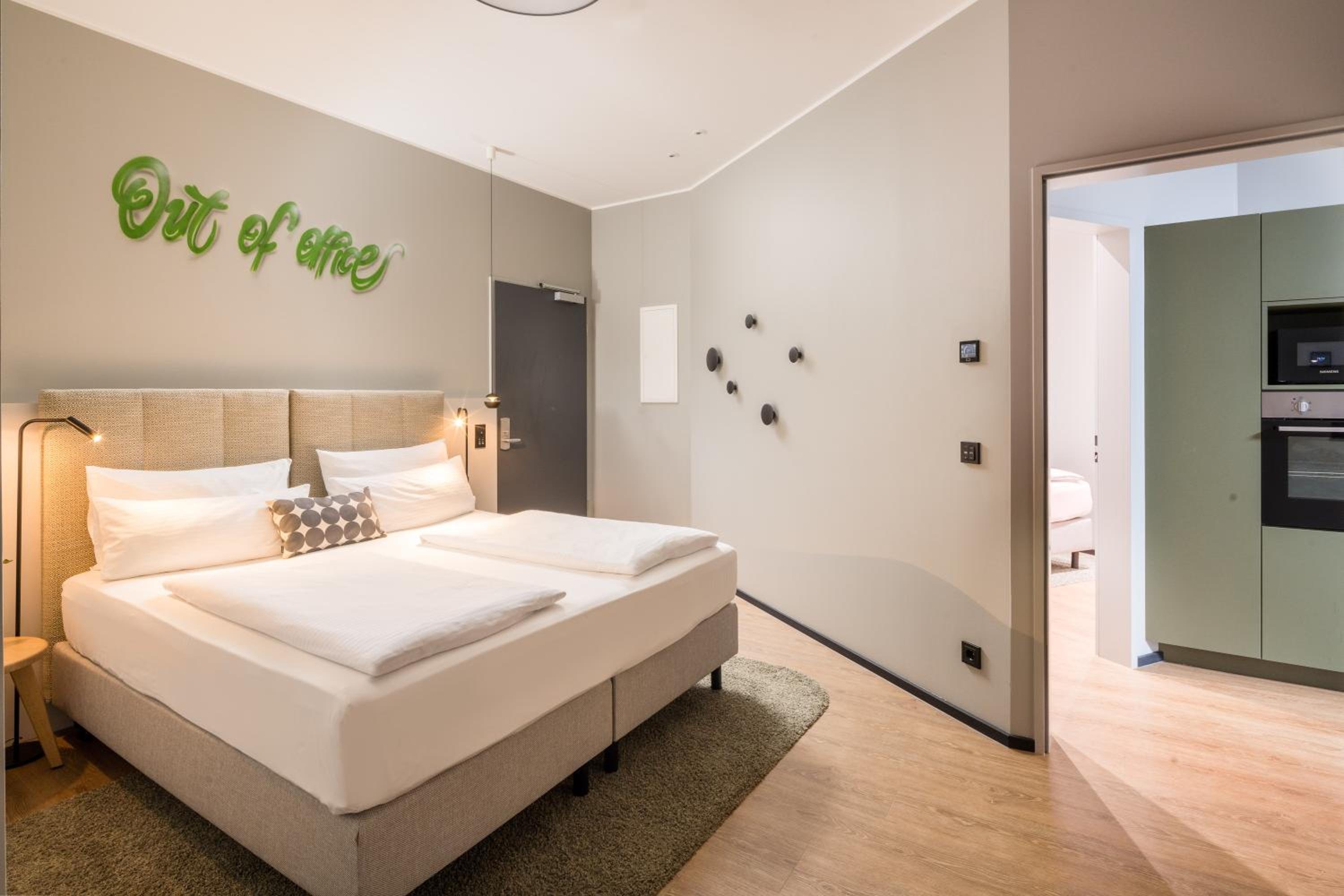 3 Rooms, Apartment, Twin Beds, Queen Bed, Sofa