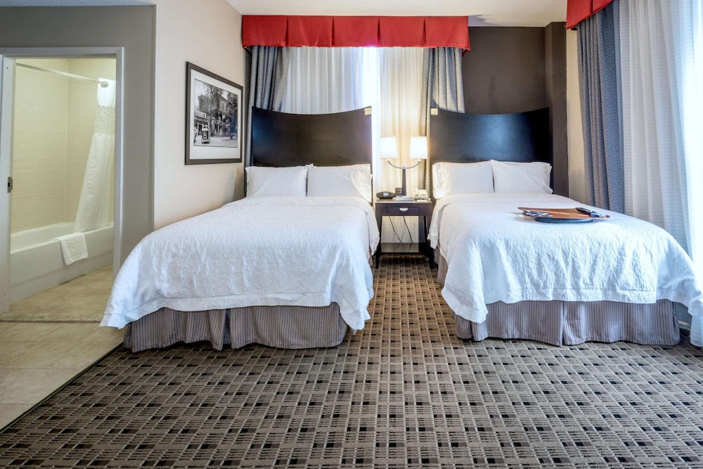 Hampton Inn Suites Montgomery 23/70