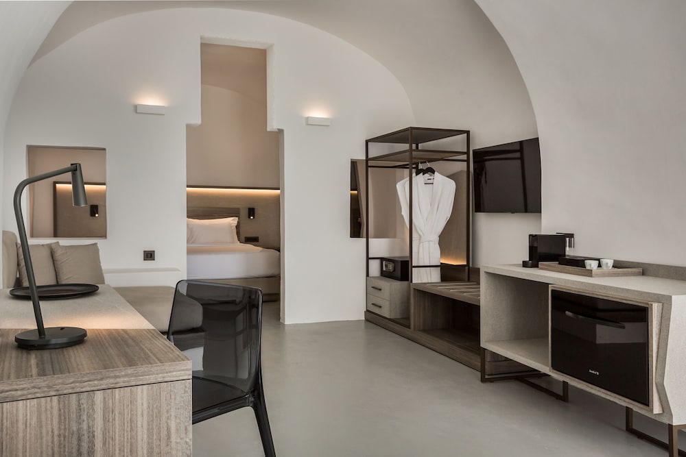 Sunrocks Hotel - Adults Only 69/69