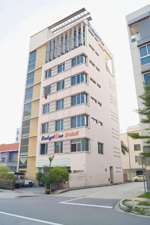 Budgetone Hotel 8/33